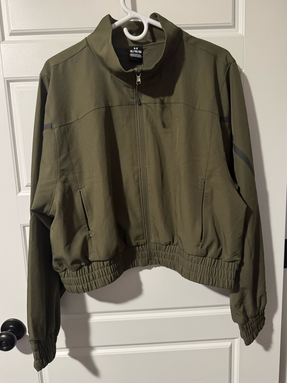 NWT Under Armour Project Rock Unstoppable Crop Jacket, Olive Green, Size XL